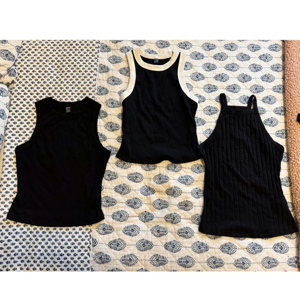 SHEIN Set of 3 Tank Tops Size Medium